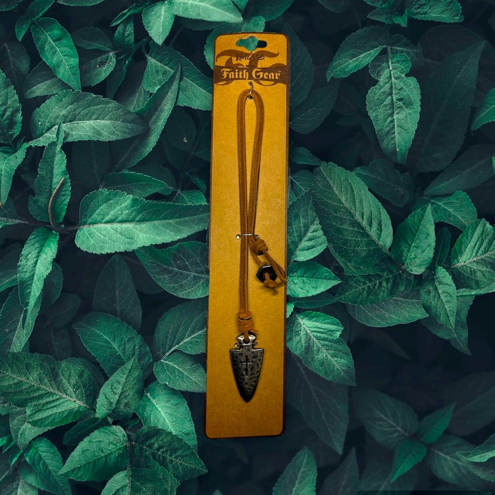 Arrowhead necklace